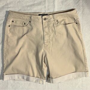 DKNY Jeans Brushed Cotton Shorts (34" waist)